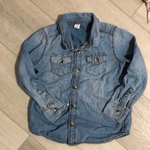5 for $25. 5T, 100% cotton, chambray / denim shirt from Old Navy.